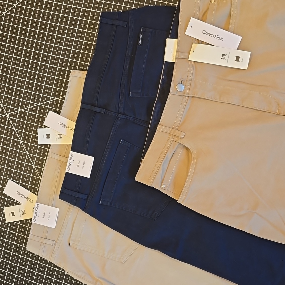NWT Calvin Klein 36x32 Slim Fit Infinite Flex Waistband Trio - Picture 6 of 16
